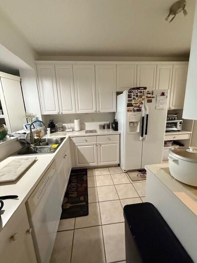 Photo - 10700 NW 66 Street 302, Doral, FL 33178