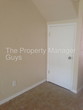 Primary Photo - 121 Hummingbird St
