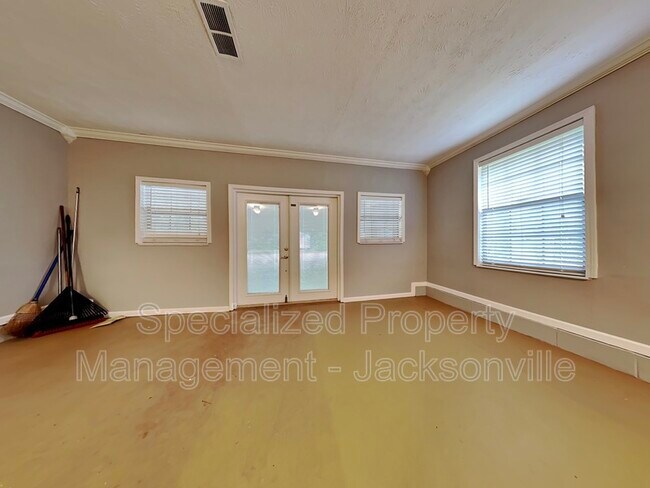 Building Photo - 5256 Magnolia Oaks Ln