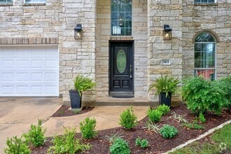 Building Photo - 3103 Cashell Wood Dr