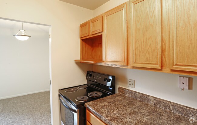 Amberley House Apartments Cincinnati Oh Apartments Com