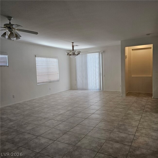 Foto del edificio - 10922 Moonbeam Glow Ln