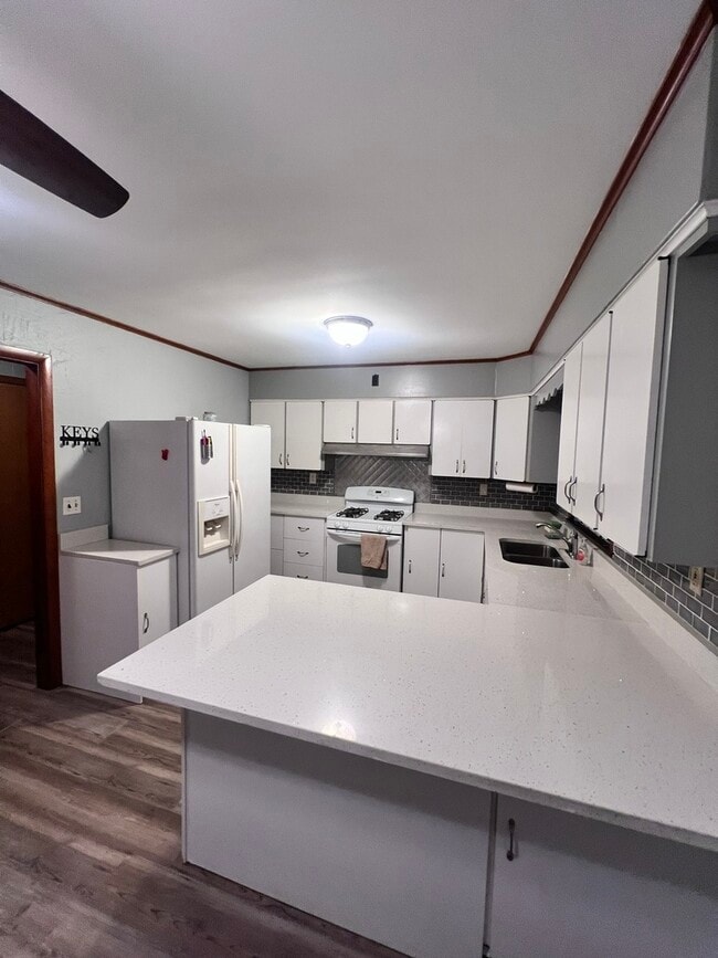 Foto del edificio - 1160 W Marion St