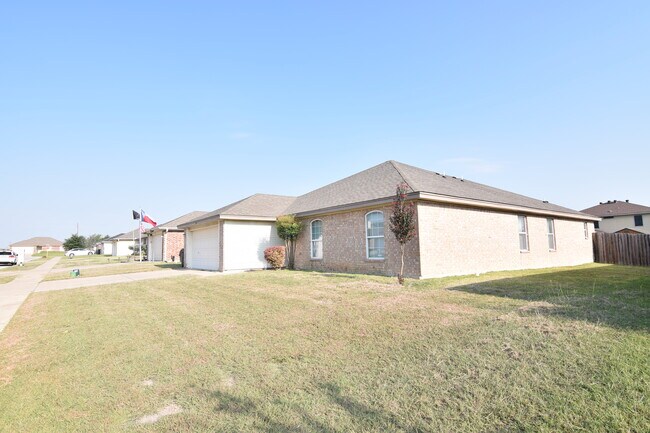 Building Photo - 309 Constellation Dr