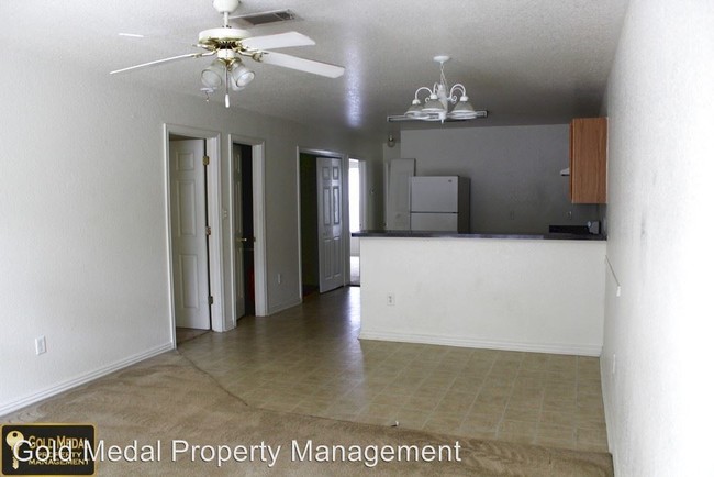 Building Photo - 4707 Westcliff Rd