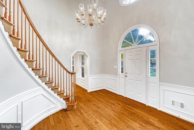 Building Photo - 11560 Holly Briar Ln