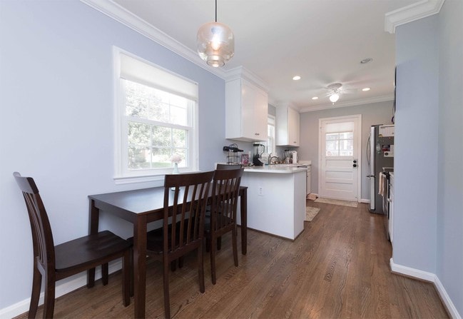 Building Photo - 4002 Spruell Dr