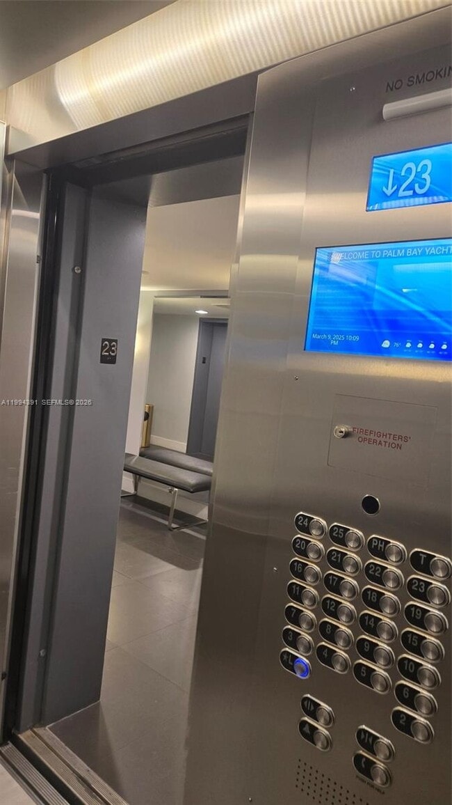 Building Photo - 9261 E Bay Harbor Dr