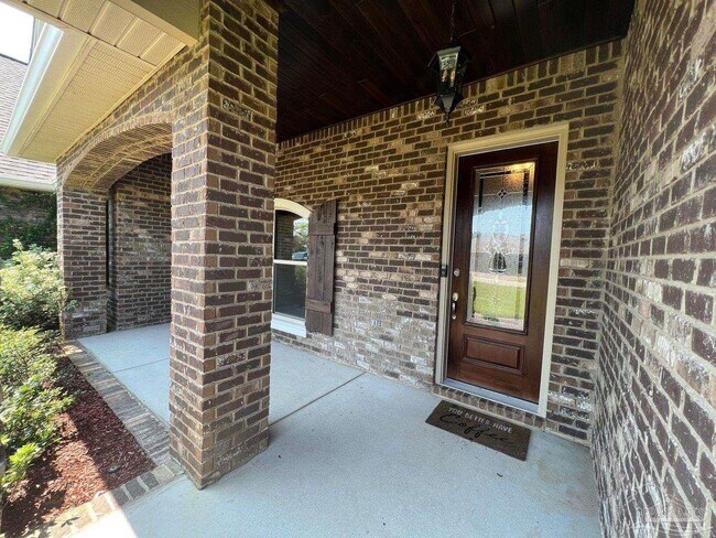 Foto del edificio - 5148 Sandy Shores Dr