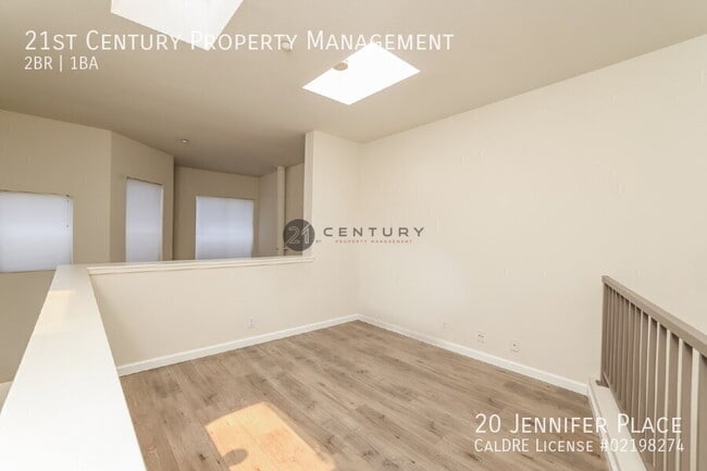 Building Photo - 20 Jennifer Pl