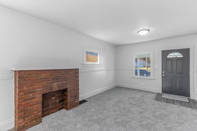 Foto del edificio - Single Family Home