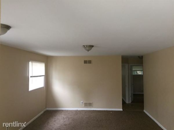 Building Photo - 949 Kettering Ave