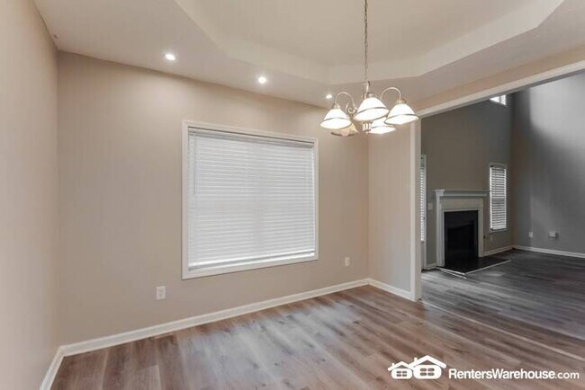 Foto del edificio - Two Story In Cul de Sac in Riverdale