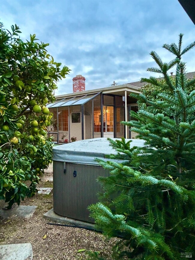 Building Photo - 216 Hampton Ct