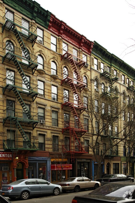 Primary Photo - 67 E 4th St