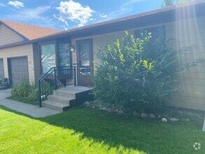 Building Photo - 3422 Idlewild Ct