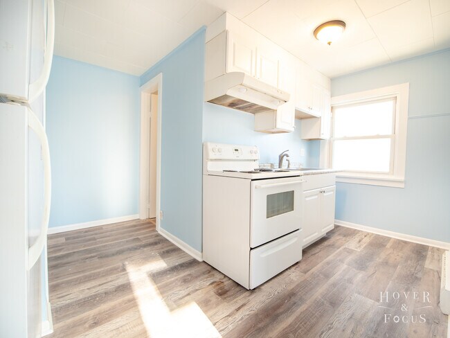 Foto del edificio - 3413 W Elm St