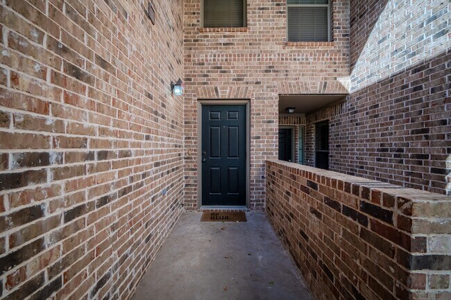 Foto del edificio - 1144 Landon Ln