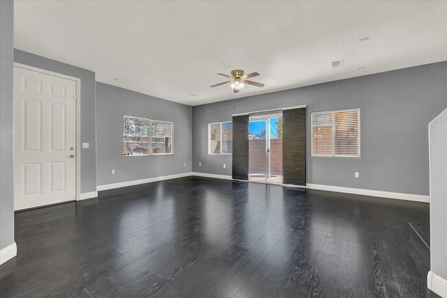 Building Photo - 9303 Gilcrease Ave