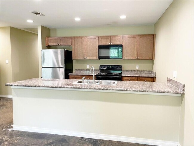 Foto del edificio - 72194 Formosa Dr