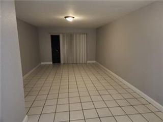 Building Photo - 3119 Oakland Shores Dr