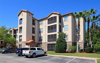 Building Photo - 8010 Tuscany Way