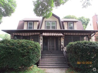 Building Photo - 123-125 S Brittingham Pl