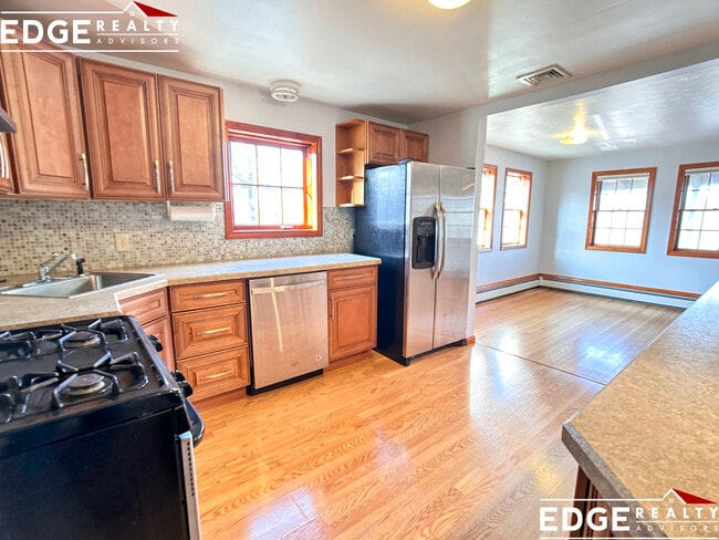 Photo - 14 Brooks St Townhome