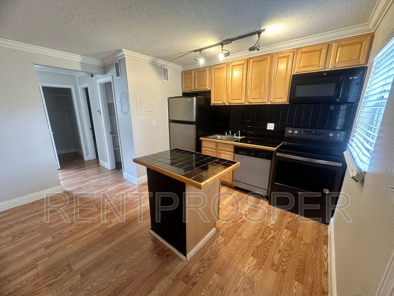 2500 Kilgore St Unit 38, Orlando, FL 32803 Condo for Rent in Orlando