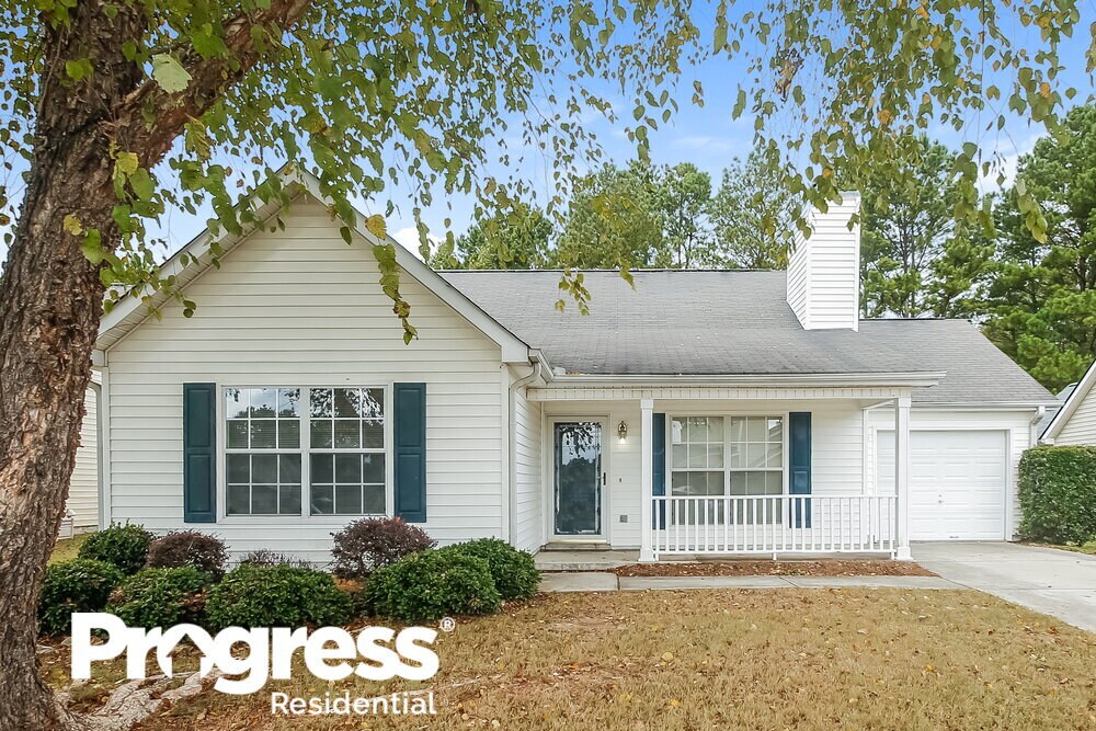 8012 Highland Pkwy, Fairburn, GA 30213 House Rental in Fairburn, GA