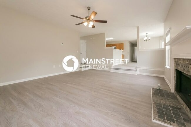 Foto del edificio - 4 Bedroom Pet-Friendly Home in JONESBORO, ...