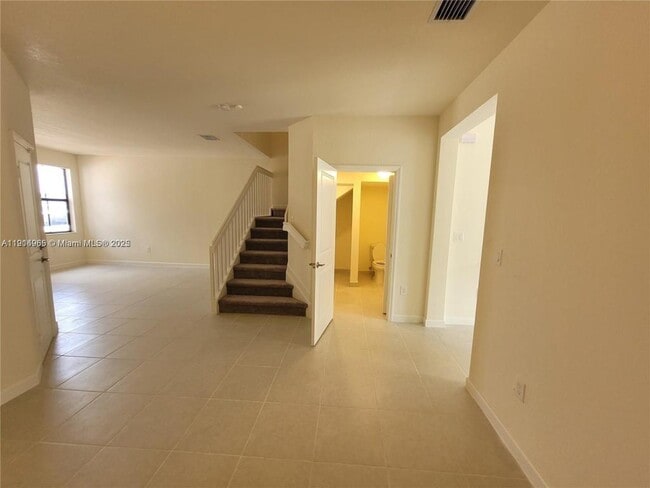 Foto del edificio - 11125 West 33rd Ct