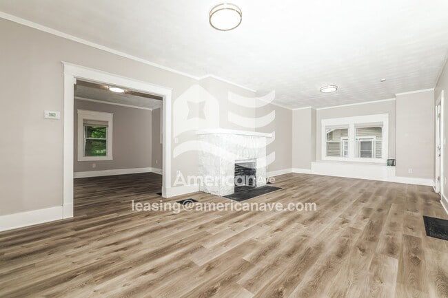 Foto del edificio - 324 Pointview Ave