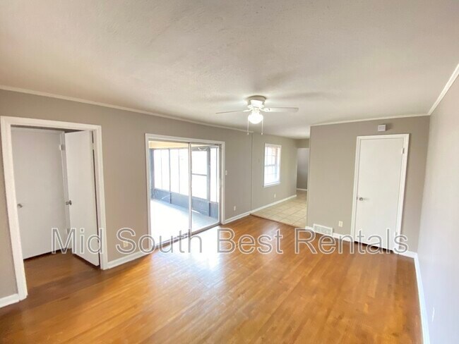 Building Photo - 3462 Knight Rd