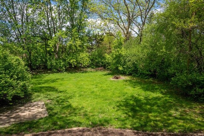 Building Photo - 3516 Kings Lair Dr
