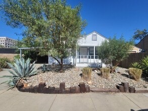 Building Photo - 2643 43rd St