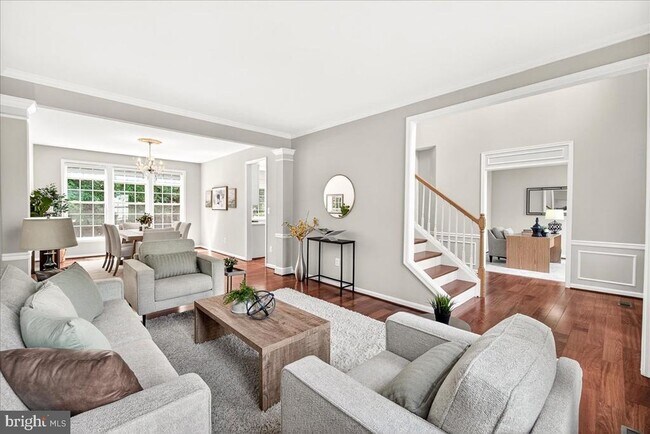 Foto del edificio - 9938 Timberknoll Ln