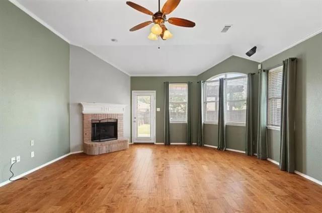 Building Photo - 1548 Cascade Range Dr