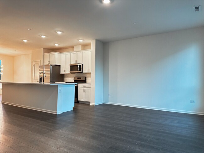 Foto del edificio - 1318 Lakepointe Dr