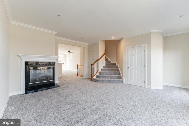 Foto del edificio - 3874 Carriage Hill Dr