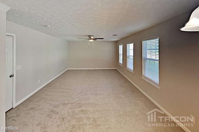 Building Photo - 61 Red Maple Way
