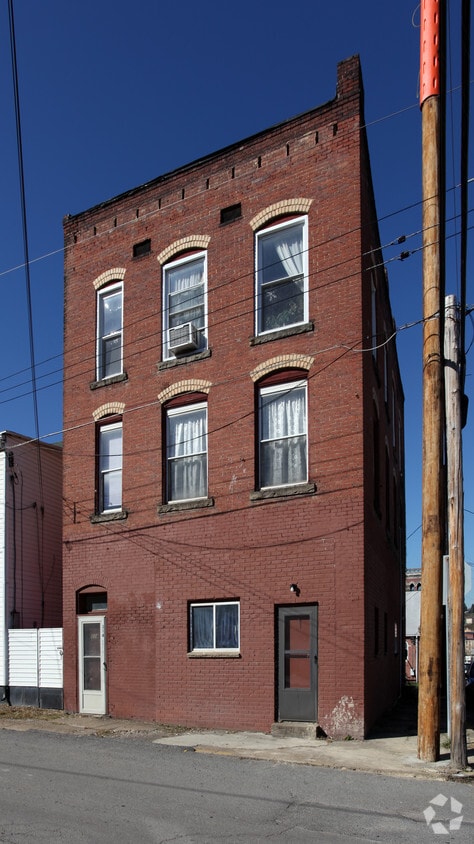 Primary Photo - 314 Columbia St