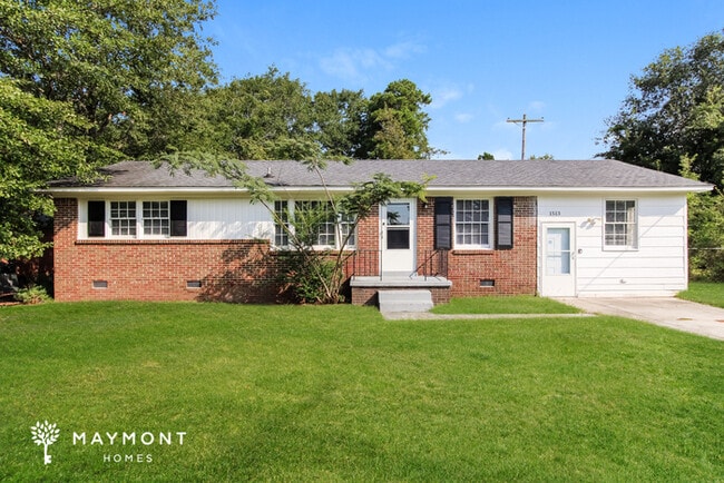 Building Photo - 1513 Omega Dr