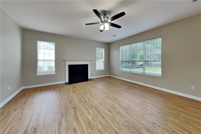 Foto del edificio - 7005 Greenfield Ln
