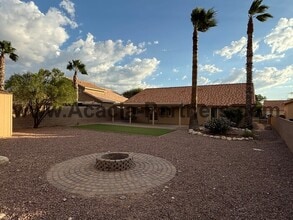 Building Photo - 9717 E Paseo San Ardo