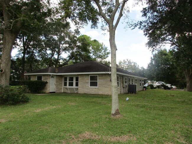 Building Photo - 4713 Allen-Genoa Rd