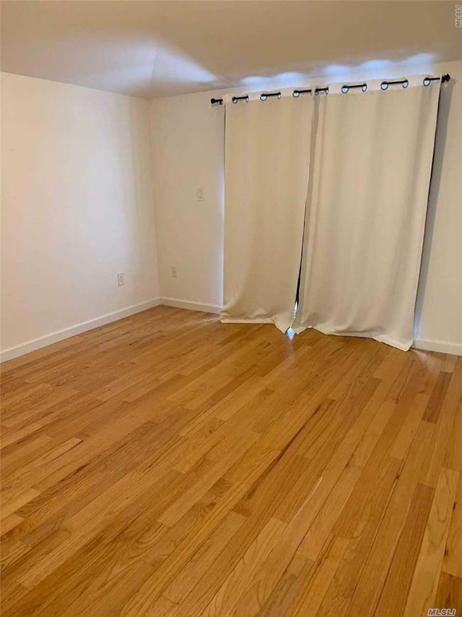 296 Zerega Ave Unit 2Fl, The Bronx, NY 10473 Apartment for Rent in