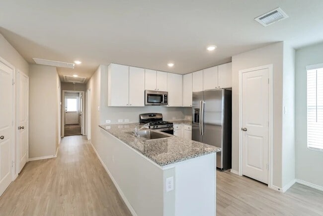 Foto del edificio - 4224 Southton Lk