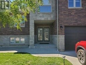Building Photo - 1433 Cancun St