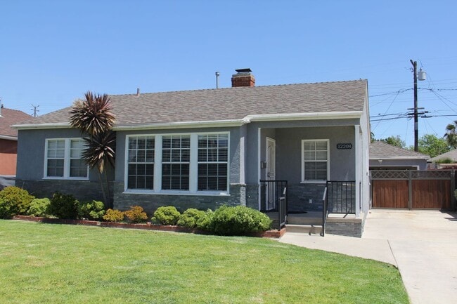 Foto del edificio - 12208 Burl